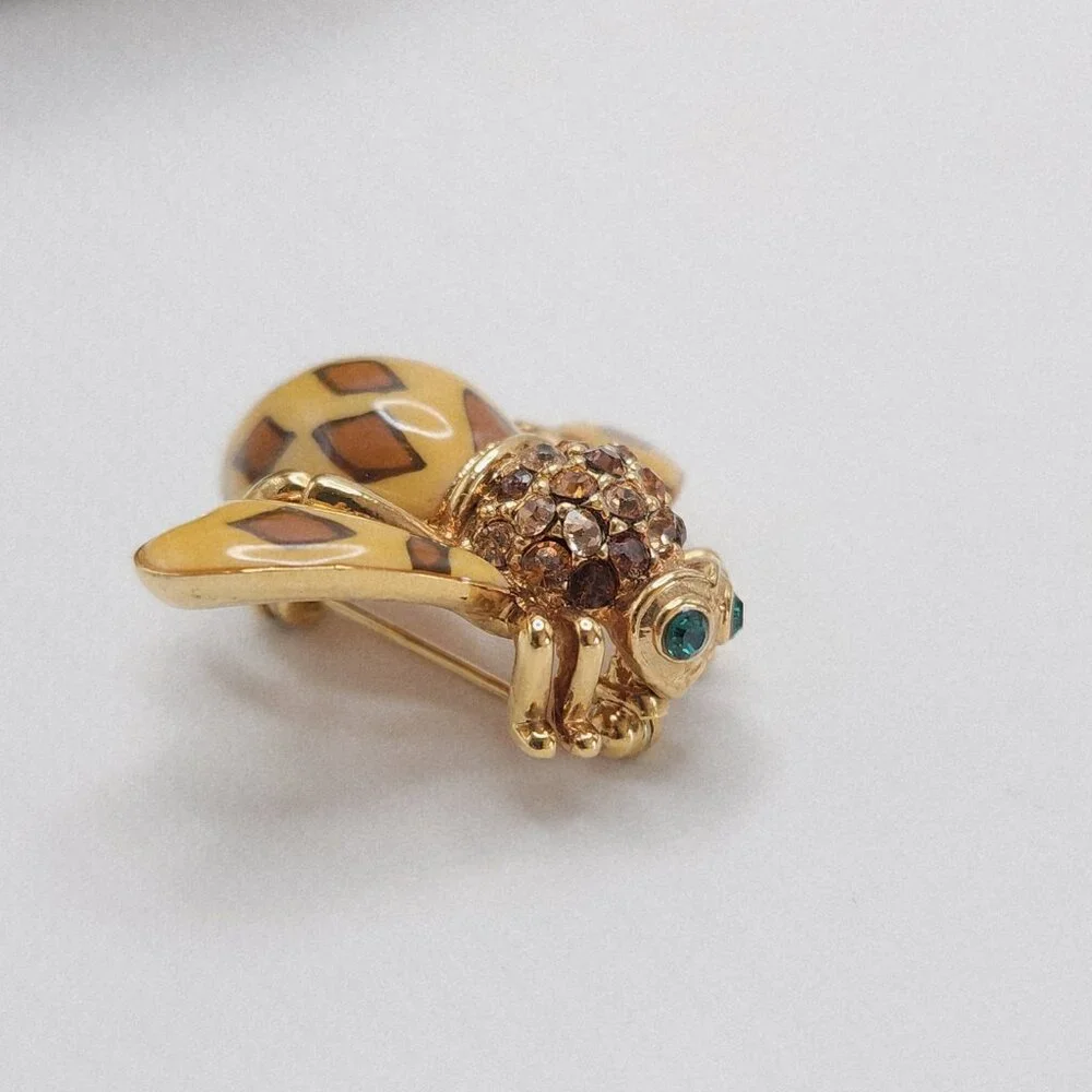 Vintage Joan Rivers Joan of the Jungle Bee Insect Yellow Enamel Brooch Pin